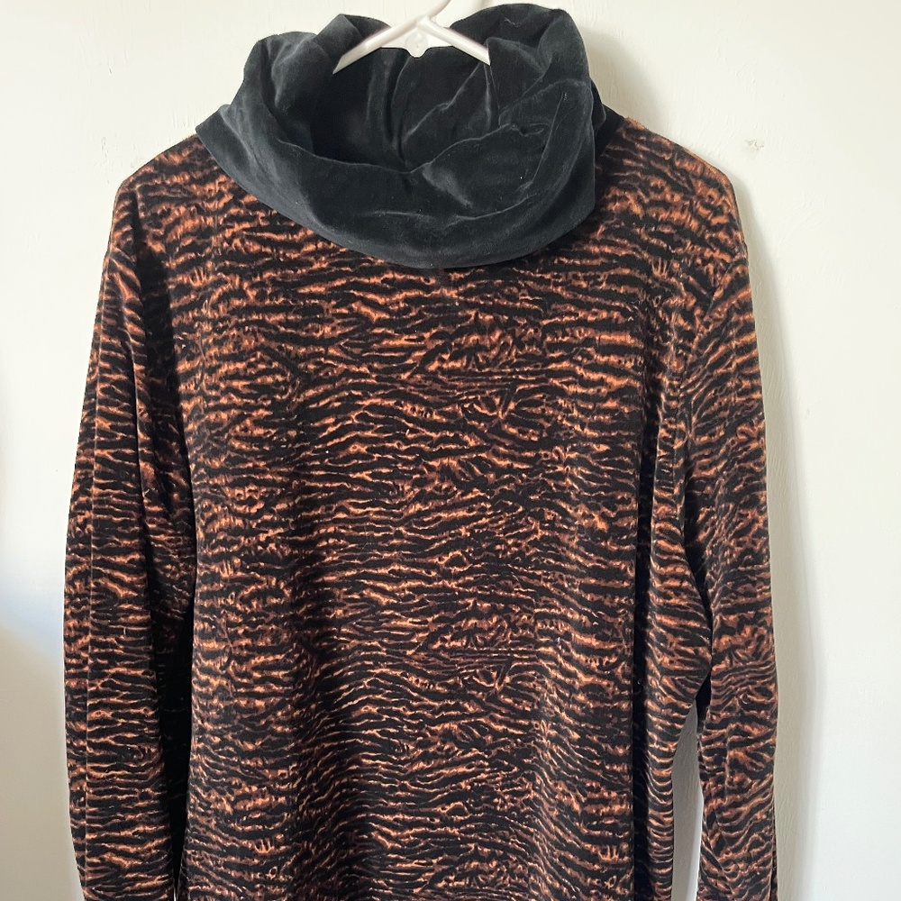 Alison Woman 2X Tiger Print Tunic – Cowl Neck, Dramatic Drape